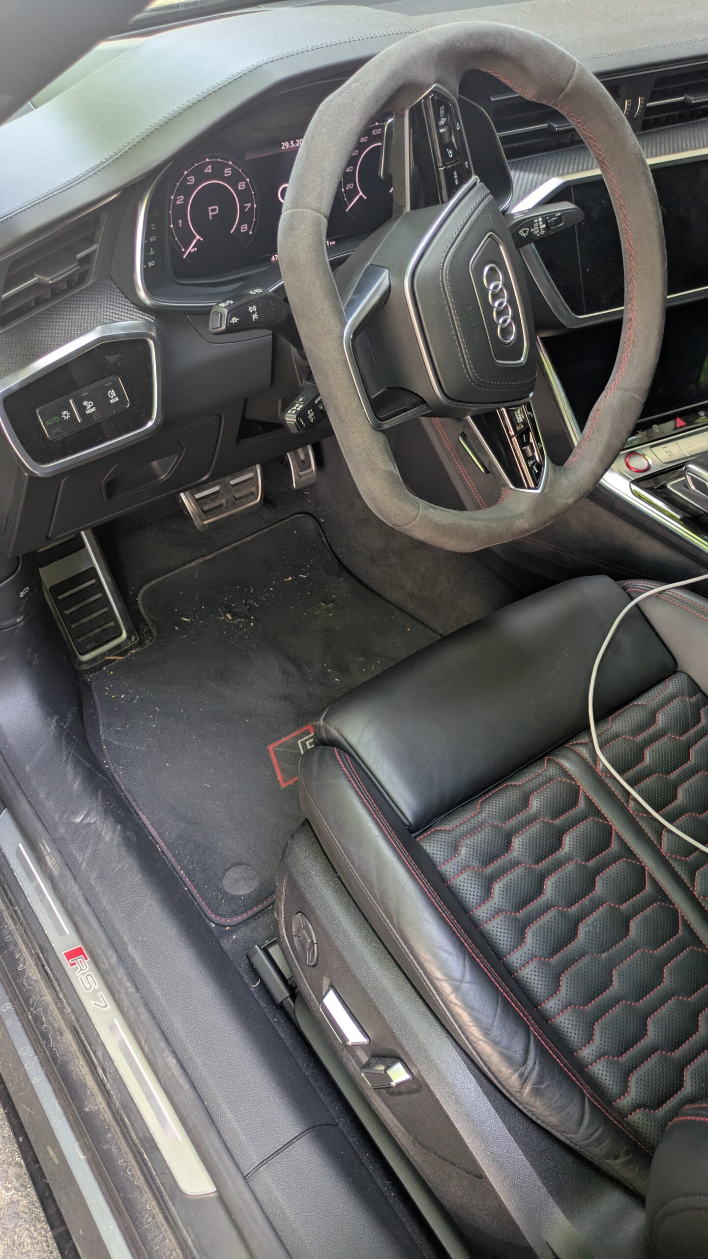 PXL_20250529_124357454